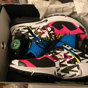 Brand new pair  of Nike air presto mid/Acronym